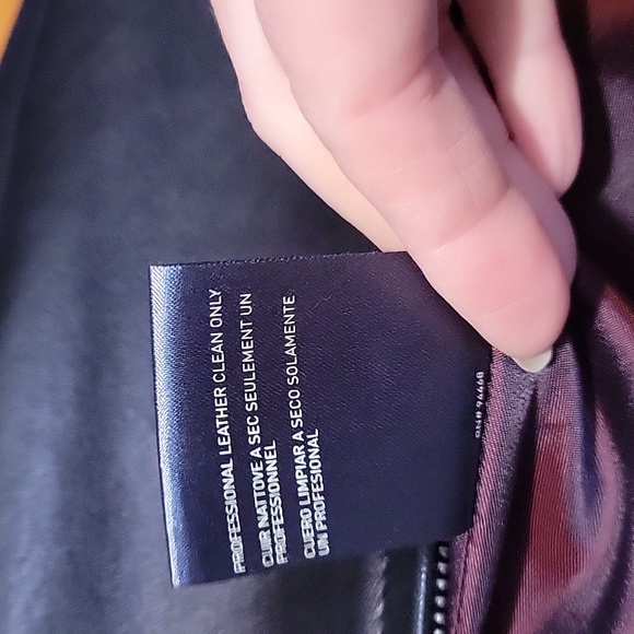 Vintage Liz Claiborne Ladies Leather Jacket - Picture 5 of 6